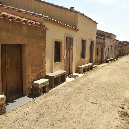 Alojamento de Acomodação e Pequeno-almoço S'apprigu Càbras